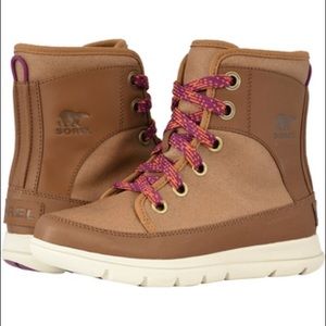 NWOT Sorel Explorer 1964 Boots